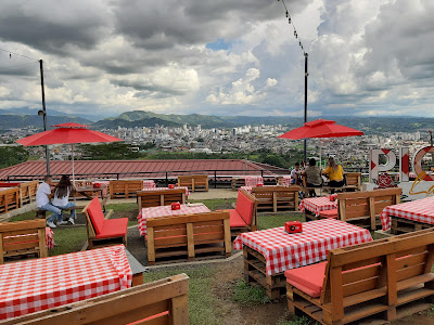 Mirador de las Camelias